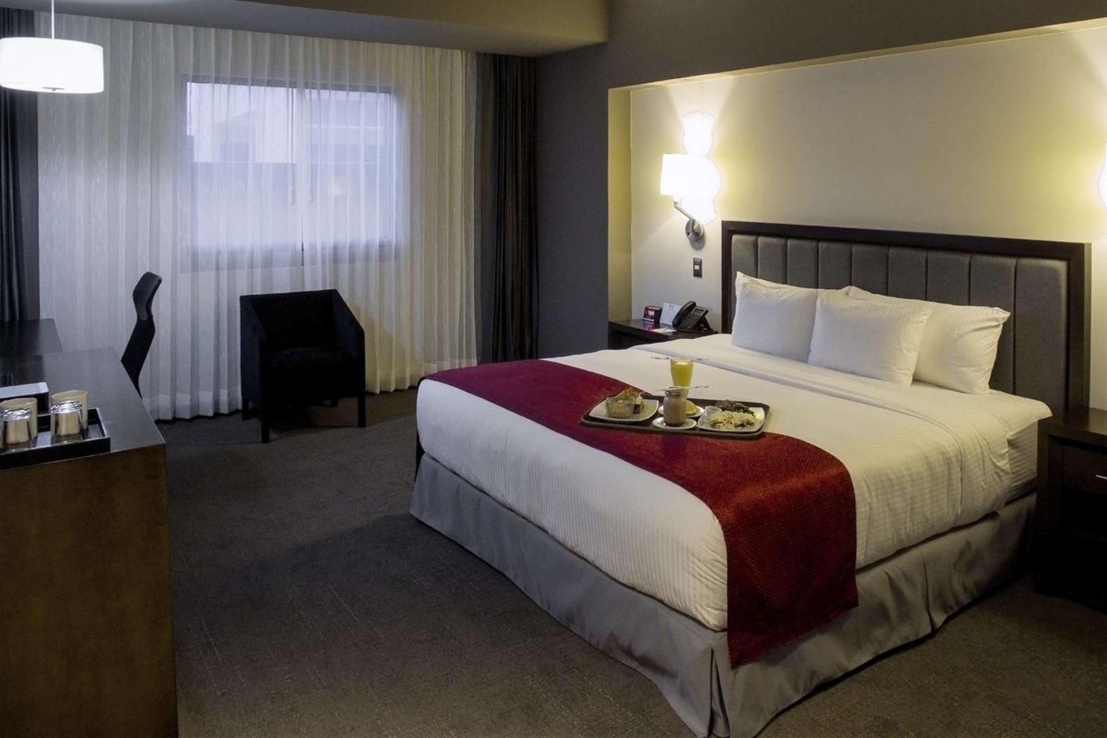 Best Western Oak Meadows Inn Сент-Хеленс Экстерьер фото