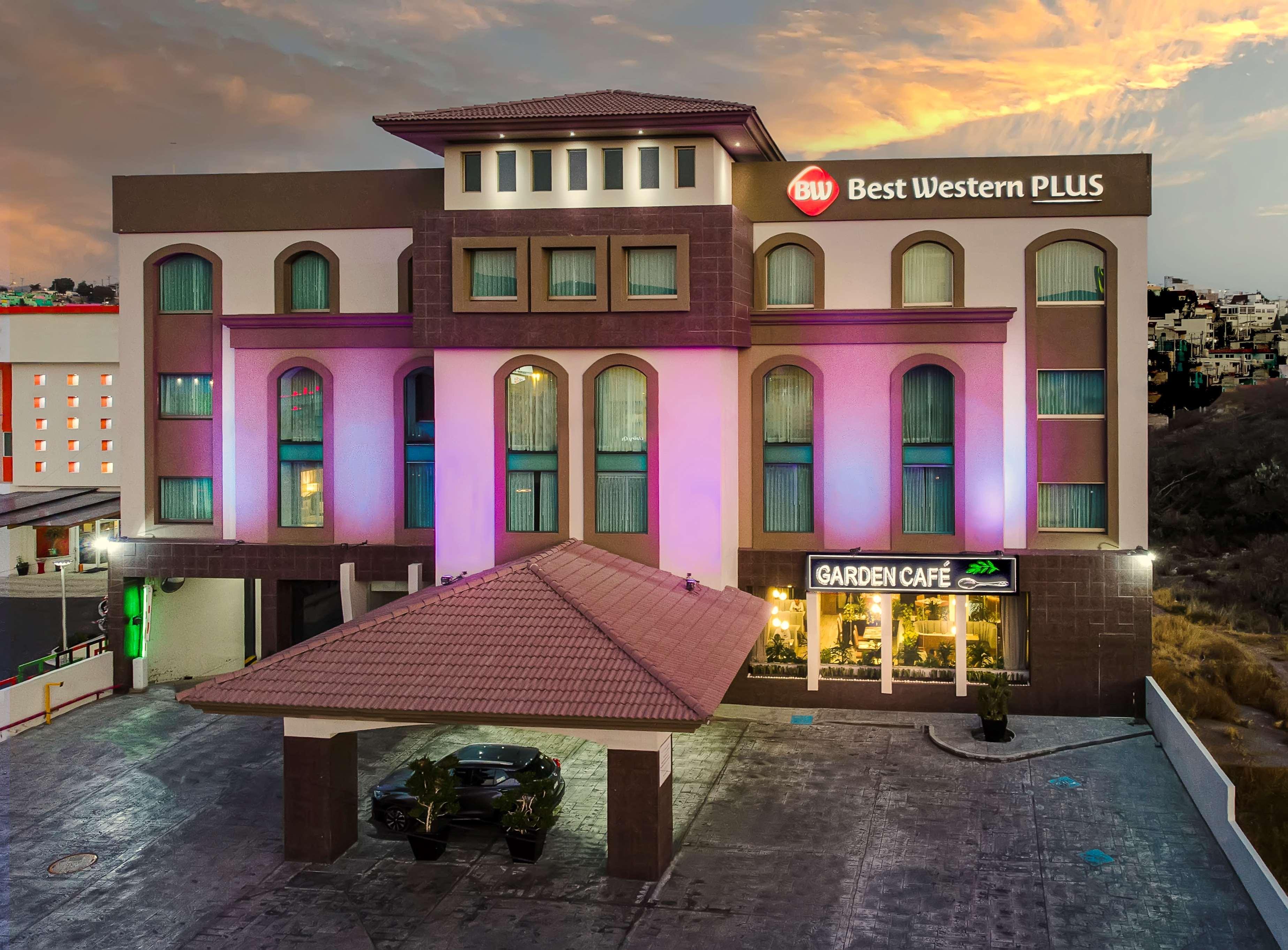 Best Western Oak Meadows Inn Сент-Хеленс Экстерьер фото