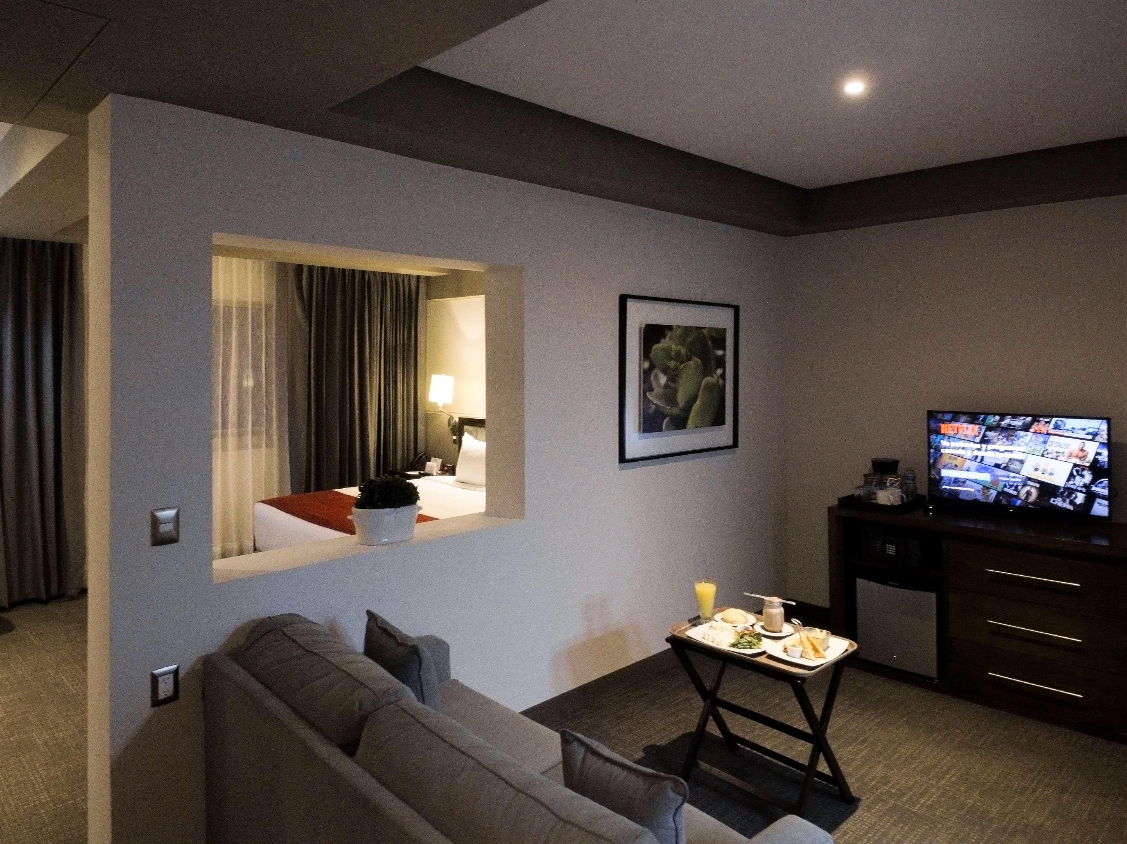 Best Western Oak Meadows Inn Сент-Хеленс Экстерьер фото