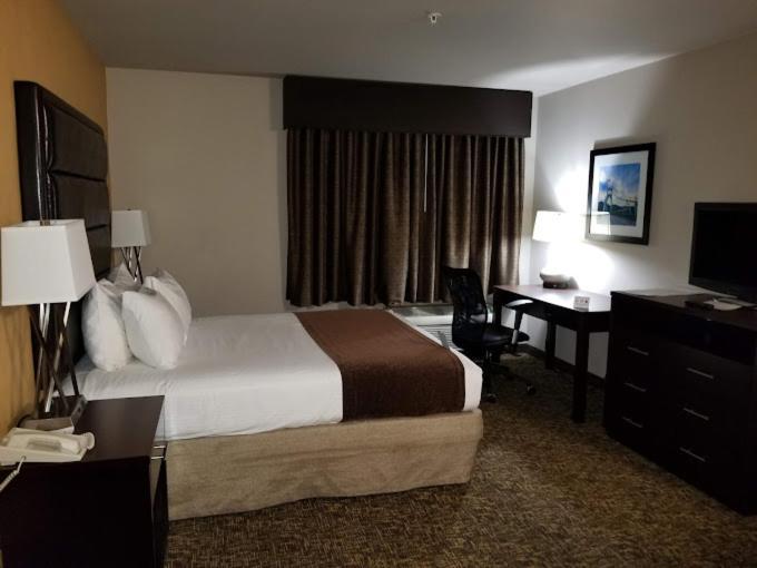 Best Western Oak Meadows Inn Сент-Хеленс Экстерьер фото